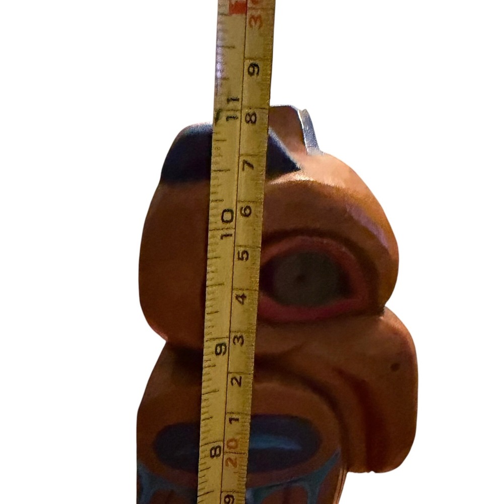 Vintage Made in Alaska by Raven Hand Carved Wooden Totem Pole 11 Inch Souvenir - Picture 7 of 7